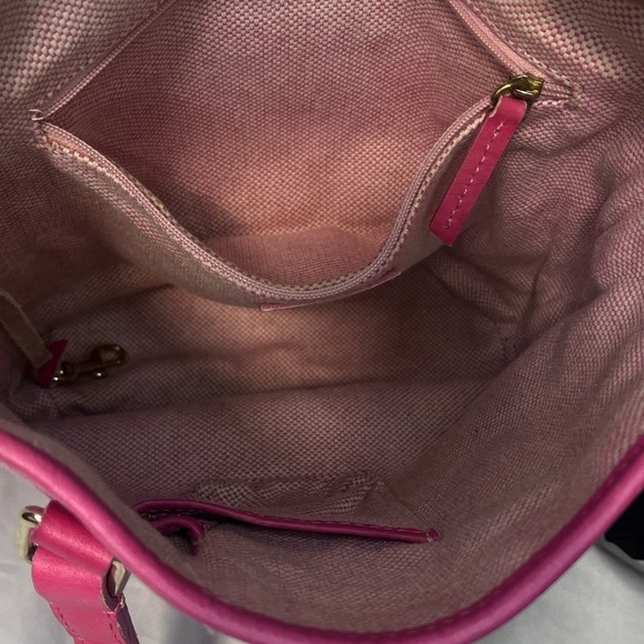 Vintage Dooney Bourke North South bright pink logo bucket bag leather trim EUC - Picture 12 of 14